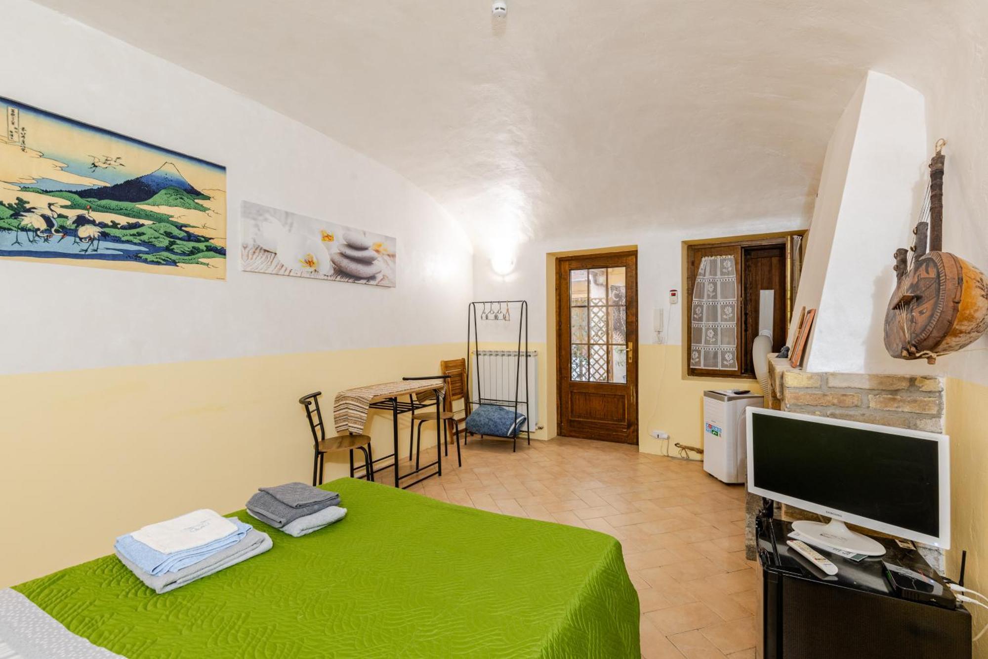 Zen Studio In The Center With Free Parking And 24Hours Automatic Check-In Casale Monferrato Ngoại thất bức ảnh